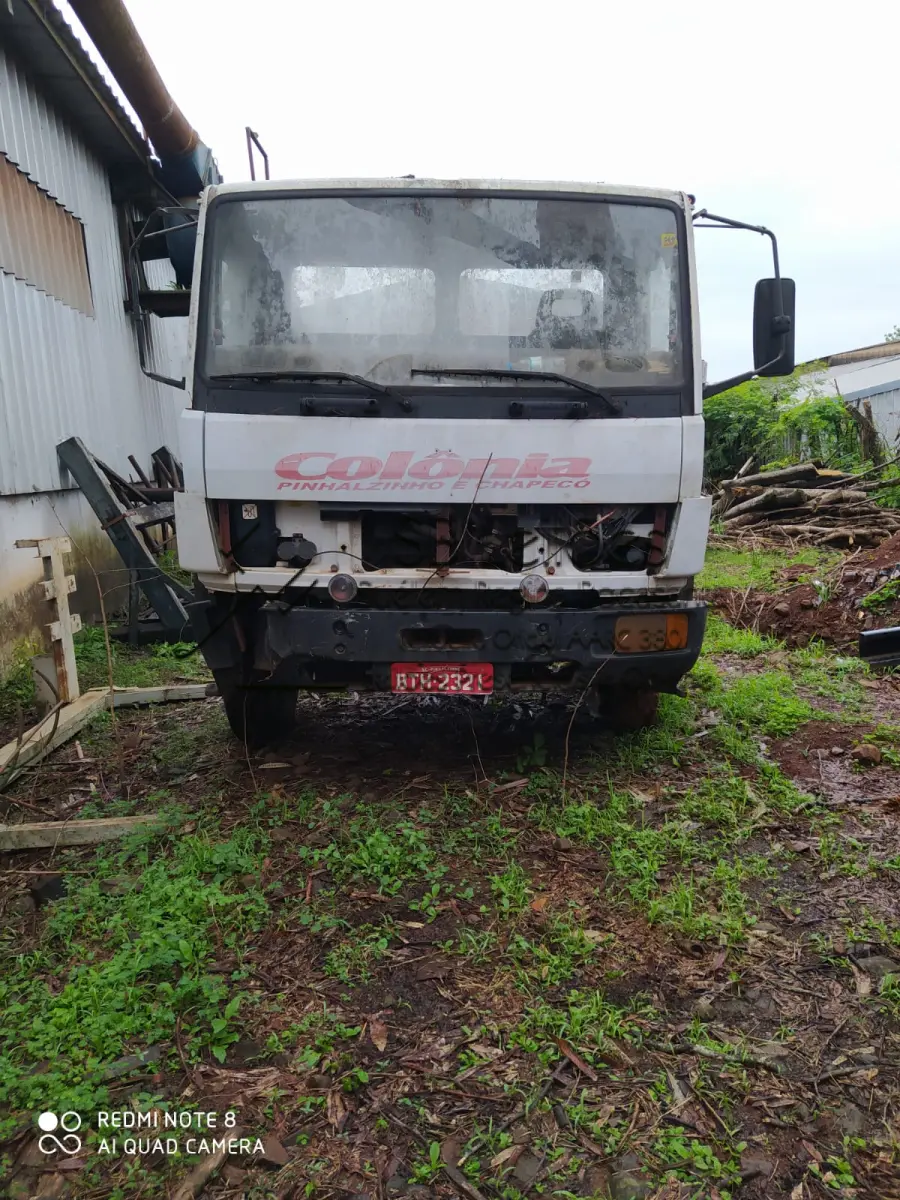 LOTE 001 - Caminhão M. Benz/1214, fabricação/modelo 1994/1995