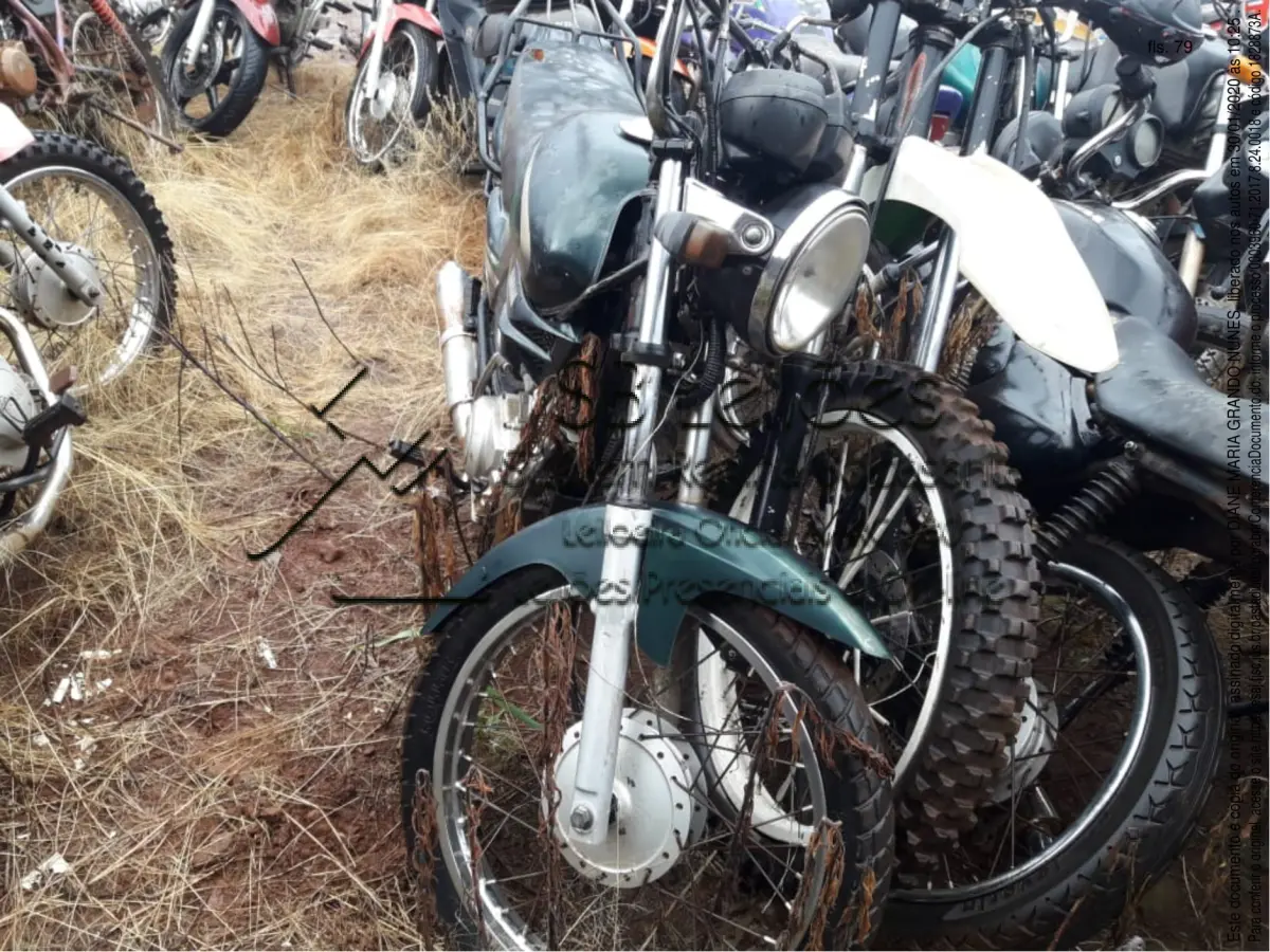 LOTE  - Sucata de motocicleta Yamaha