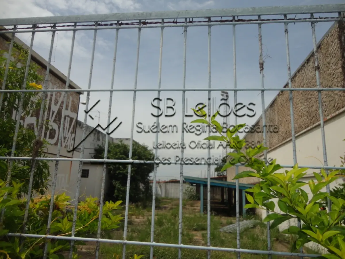 LOTE  - Imóveis Matrículas nºs 71.187 e 71.189 ambas do CRI da Comarca de Indaiatuba-SP