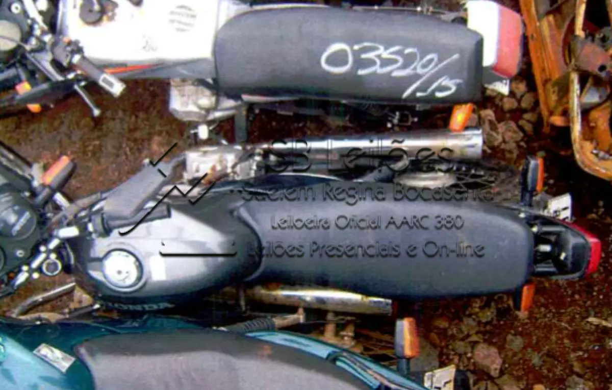 LOTE  - Sucata Motocicleta Honda 125 FAN