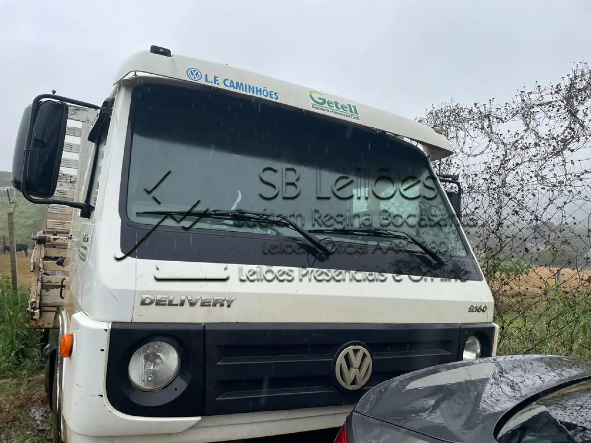 LOTE 001 - Caminhão VW 9-160 DRC 4X2