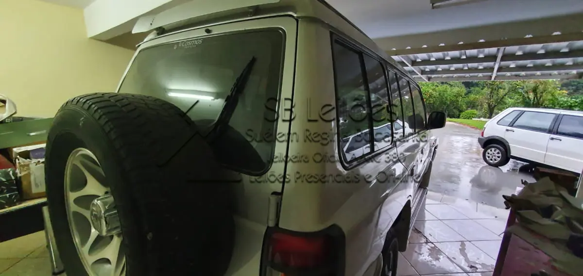 LOTE 001 - I/MMC Pajero GLS B V6 3.0