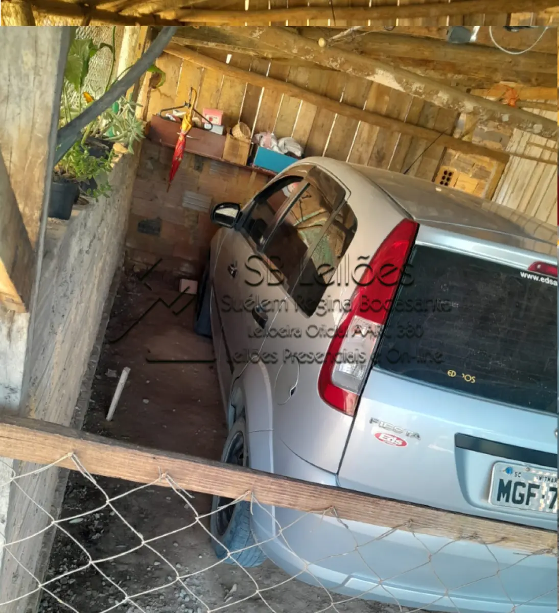 LOTE 000 - Veículo Ford Fiesta Flex