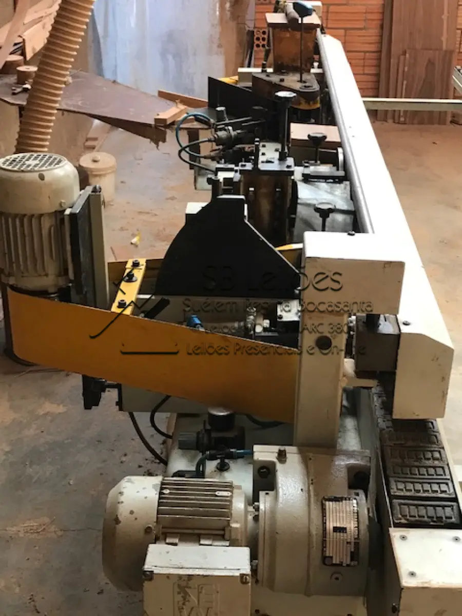 LOTE 003 - 01 (uma) coladeira de borda, marca Homag S2003.