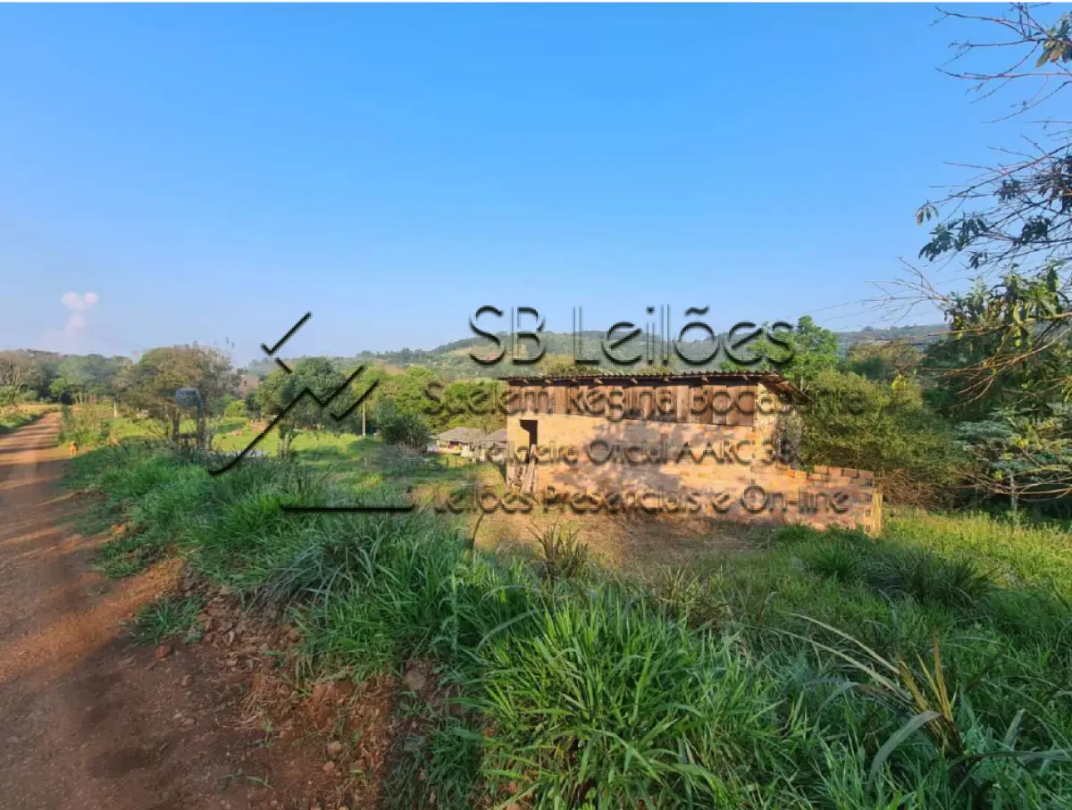 LOTE 000 - Imóvel Matrícula nº 70.228 do ORI da Comarca de Chapecó-SC.