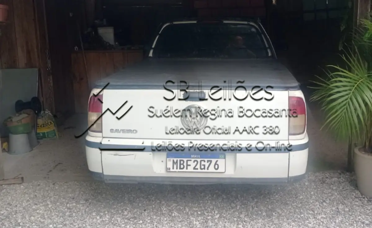LOTE 000 - VW Saveiro 1.8