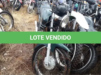 LOTE  - Sucata de motocicleta Yamaha