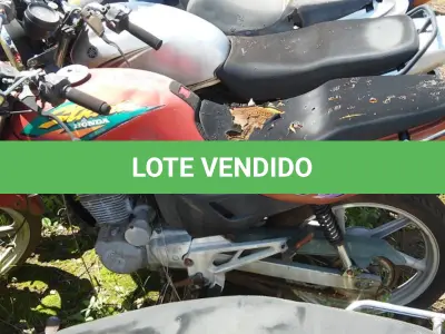 LOTE 005 - Sucata de Motocicleta Honda CBX 250, placa MAS 9618