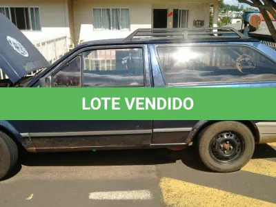 LOTE 001 - Veículo VW / Parati CL 1.8