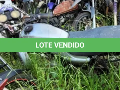 LOTE 001 - Sucata de motocicleta clonada Yamaha YBR