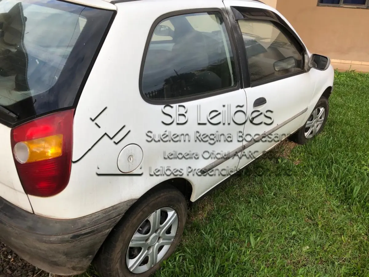 LOTE 001 - Veículo Fiat Palio EX
