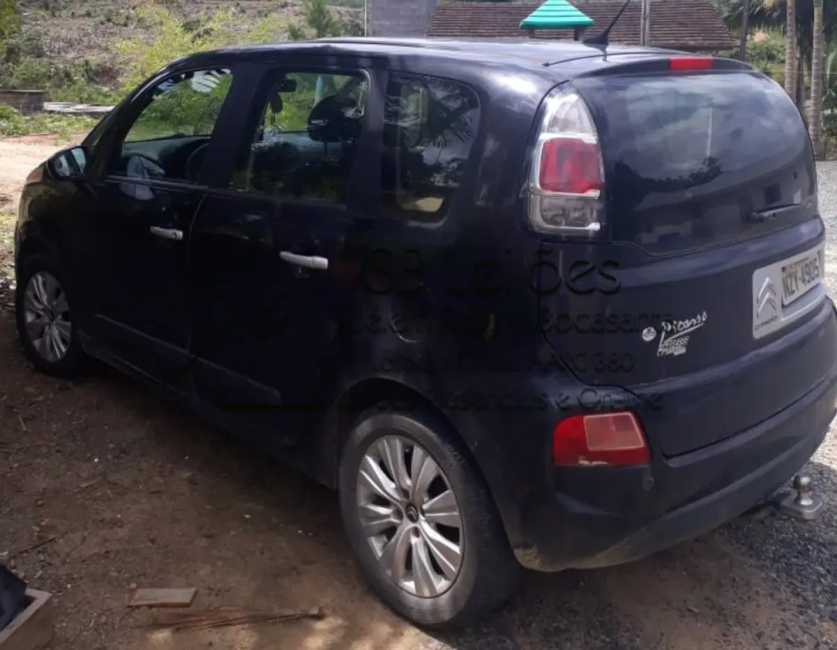 LOTE 001 - Veículo Citroen C3 Picasso GLX M Flex,