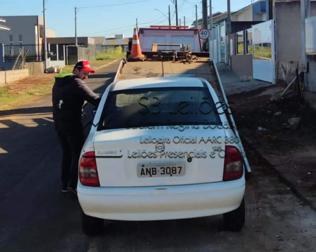 LOTE 000 - Veículo GM Classic Spirit