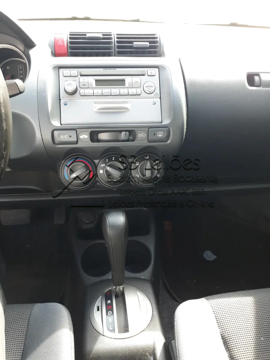 LOTE 001 - Honda Fit EX, automático, 2005/2006
