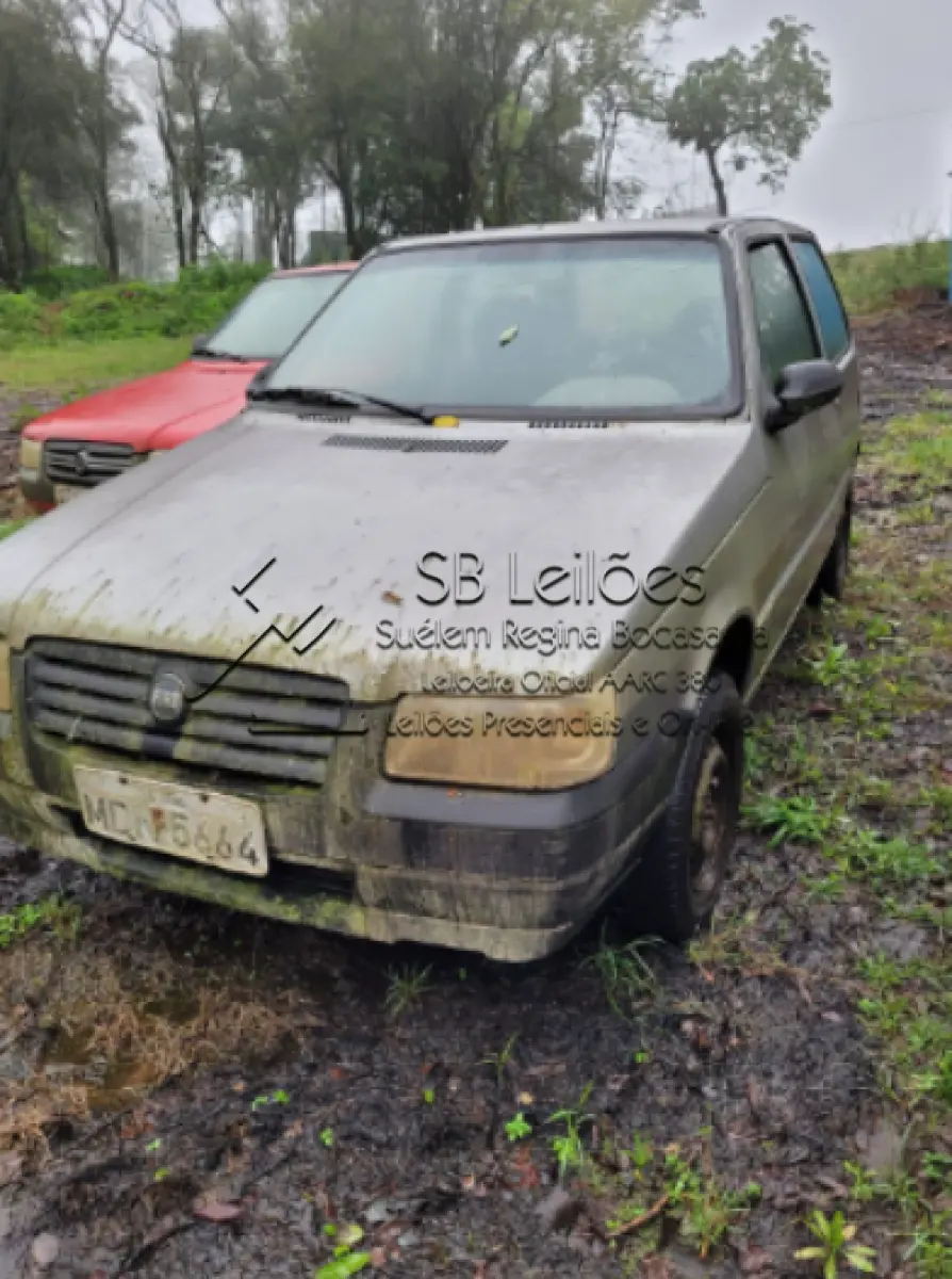 LOTE 0008 - Fiat Uno Mille 1.0 Fire