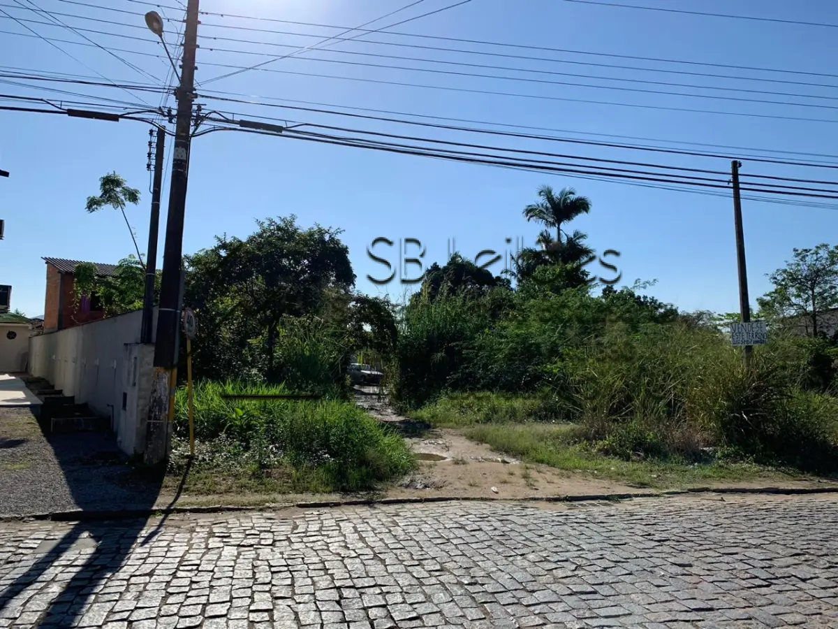 LOTE 001 - 50% do : Imóvel Matrícula nº 23.754 do Registro de Imóveis da Comarca de Gaspar-SC.