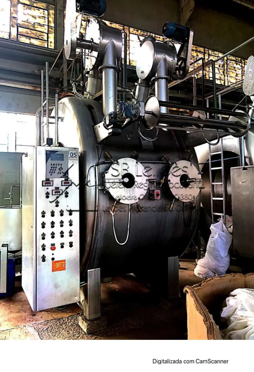 LOTE 013 - Máquina de tingir Fabrimaq, nº série 117, modelo FMA2HT30, inox, com painel digital.