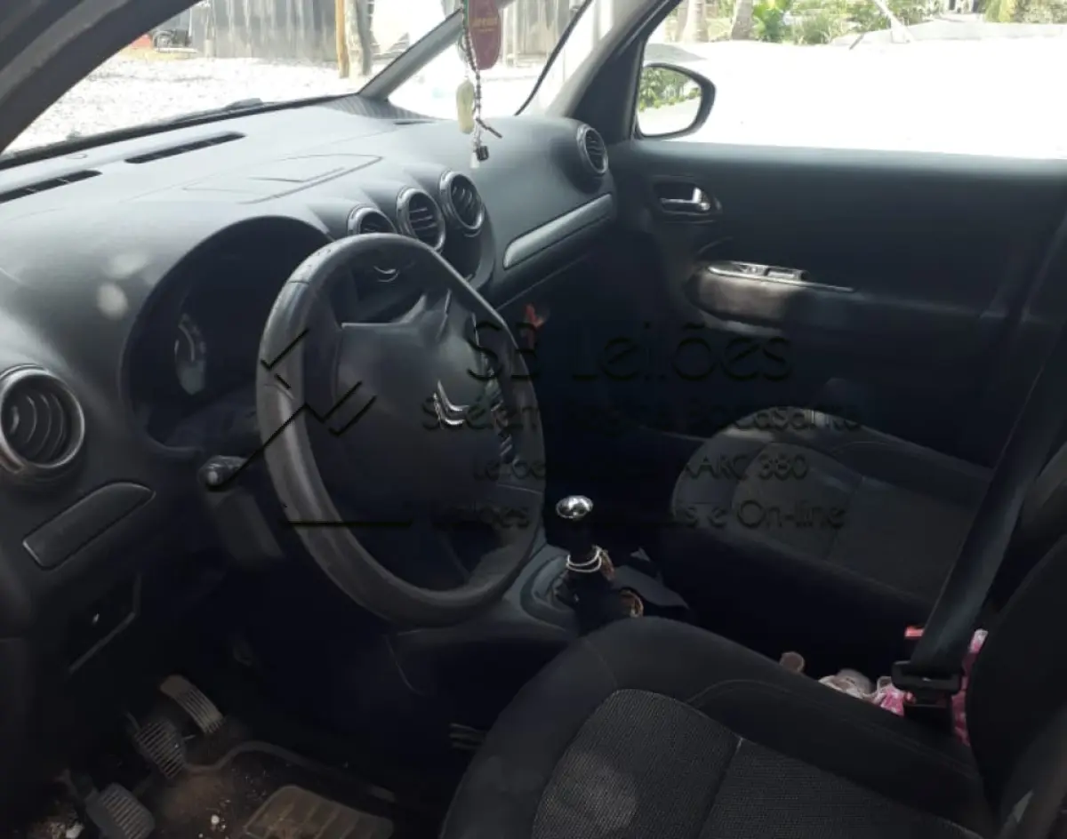 LOTE 001 - Veículo Citroen C3 Picasso GLX M Flex,