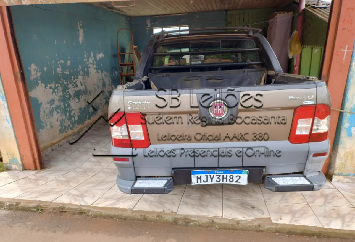 LOTE 000 - Veículo Fiat Strada Working CD
