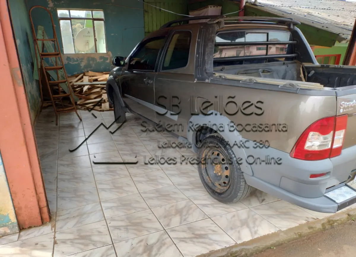 LOTE 000 - Veículo Fiat Strada Working CD