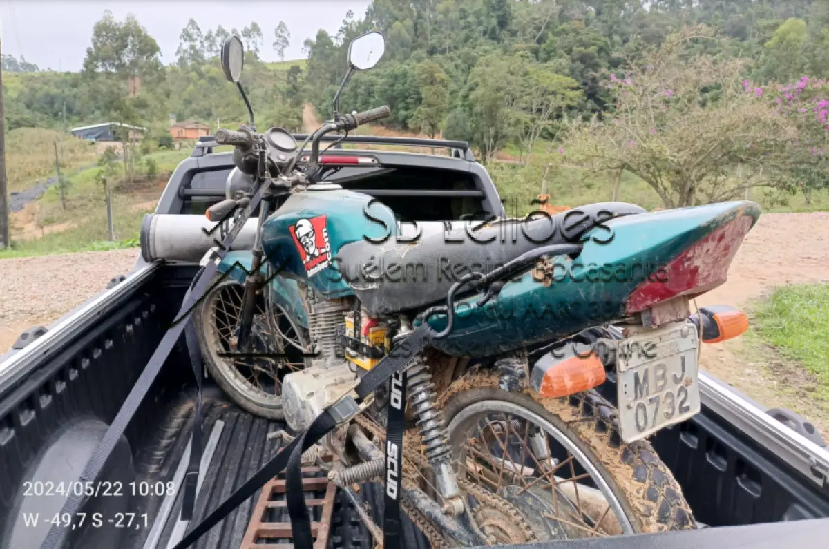 LOTE 000 - Motocicleta Honda CG 125 Titan KS