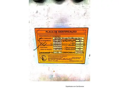 LOTE 005 - Uma máquina de tingir Indsteel, modelo HT01 – 957/00, sem número de série aparente, inox, com painel digital.