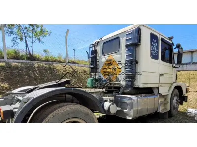 LOTE 001 - Caminhão Scania T112 ES 6X4