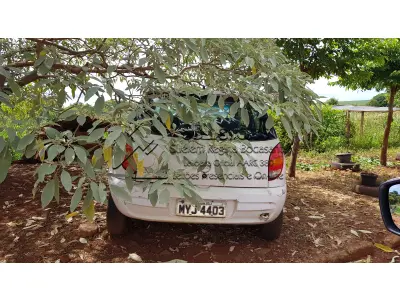 LOTE 001 - GM Celta, 3 portas, fabricação/modelo 2004/2004