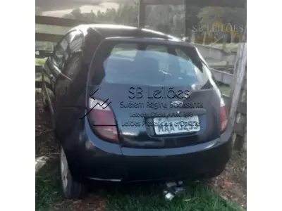 LOTE 001 - Veículo Ford Ká GL, 2005/2005