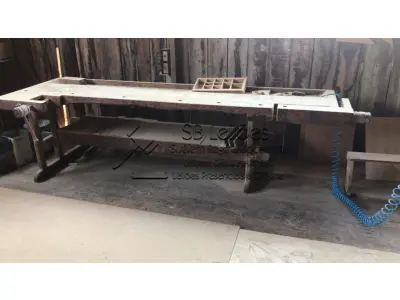LOTE 012 - 01 (um) banco marceneiro, Gabreuva.